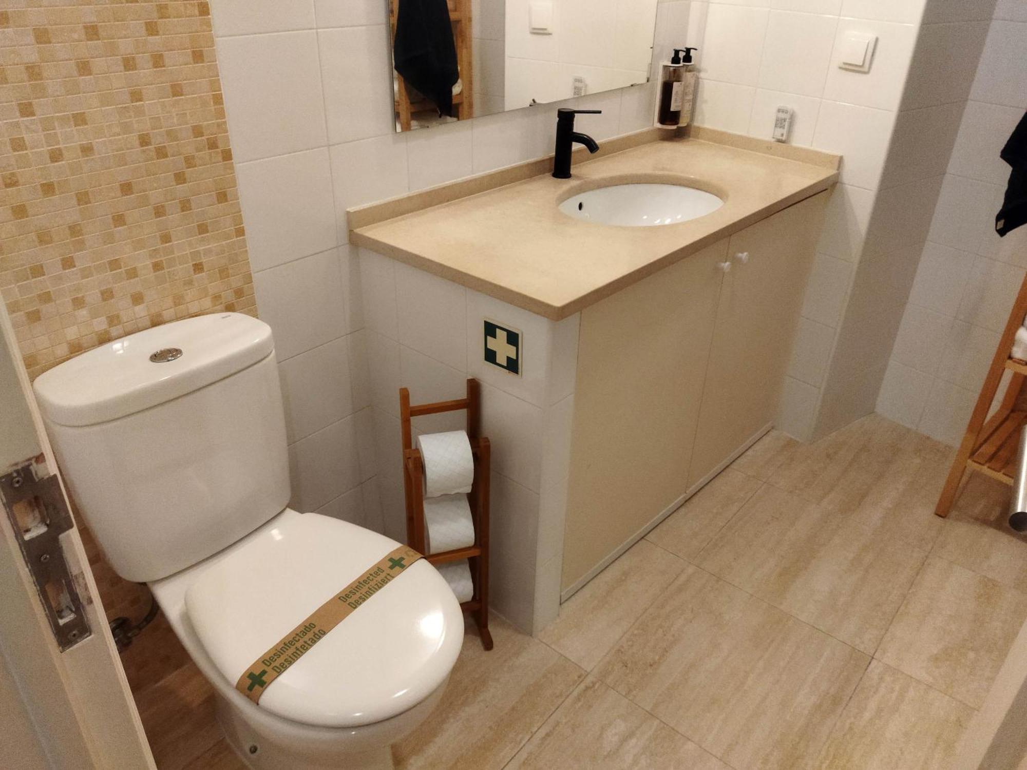 Apartamento 27 A Graca Cozy With Balcony And Free Parking *