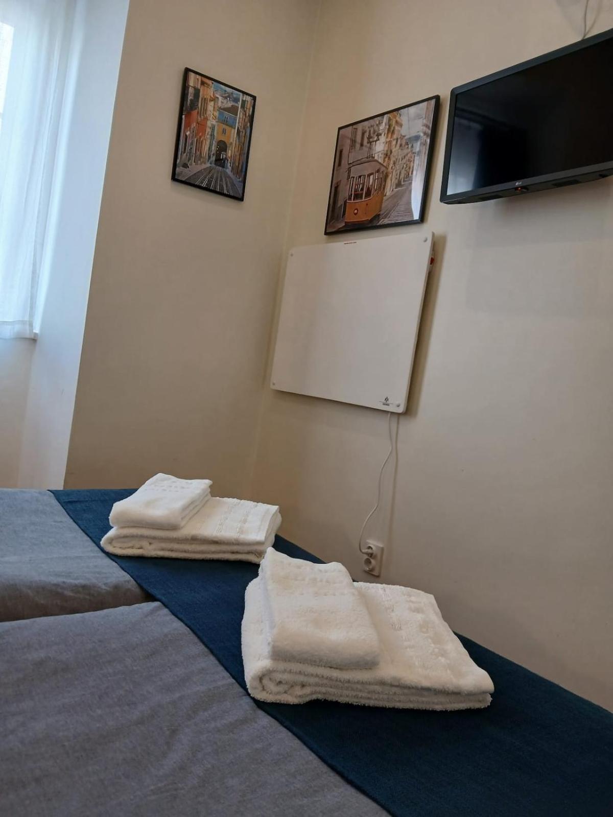 27 A Graca Cozy With Balcony And Free Parking Lisboa